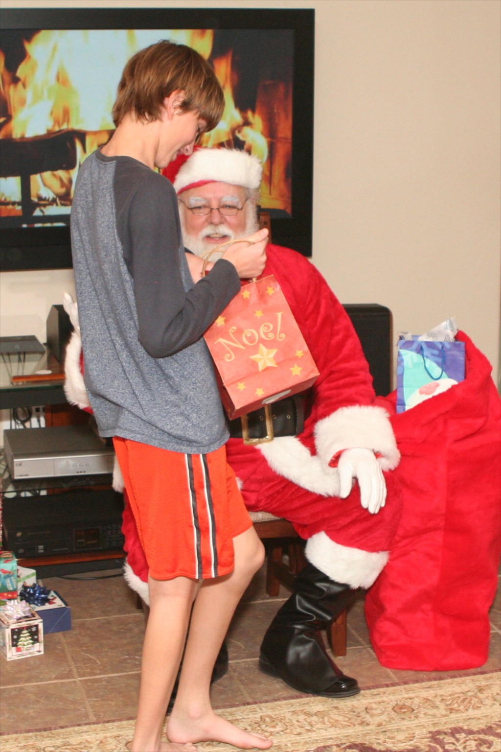 2012-12-24 071 Christmas Eve at T&S.jpg